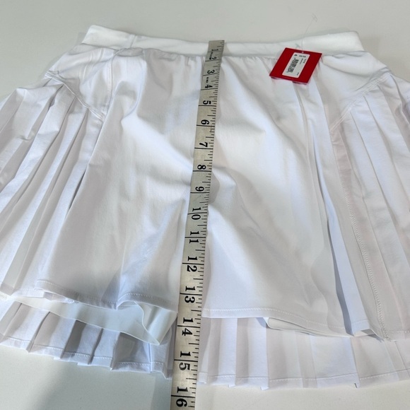 Spanx Elegant White Pleated Skirt - Picture 14 of 16